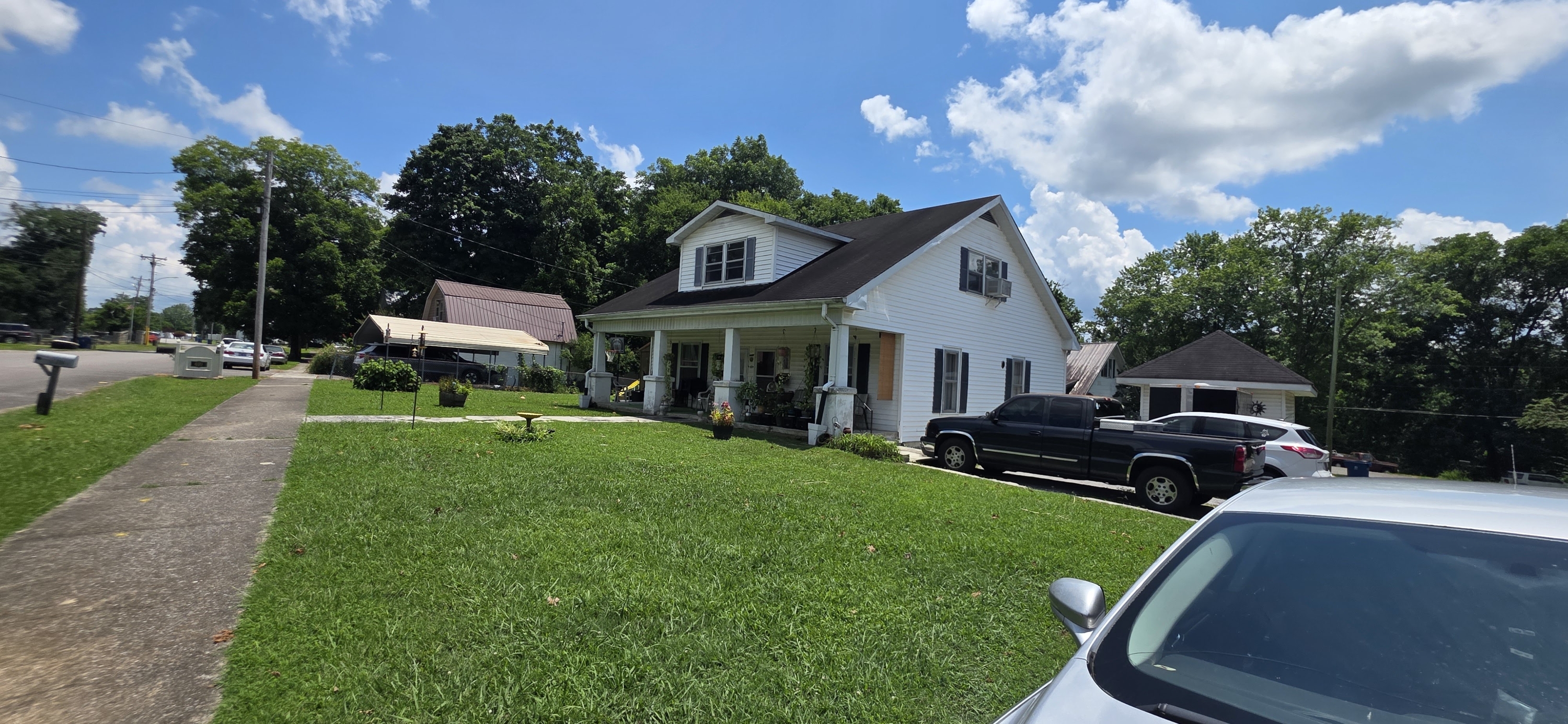 413 West High Street - B